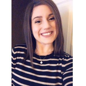 Meet your Posher, Kacie